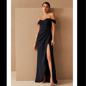 Elegant Off-Shoulder Black Evening Dress